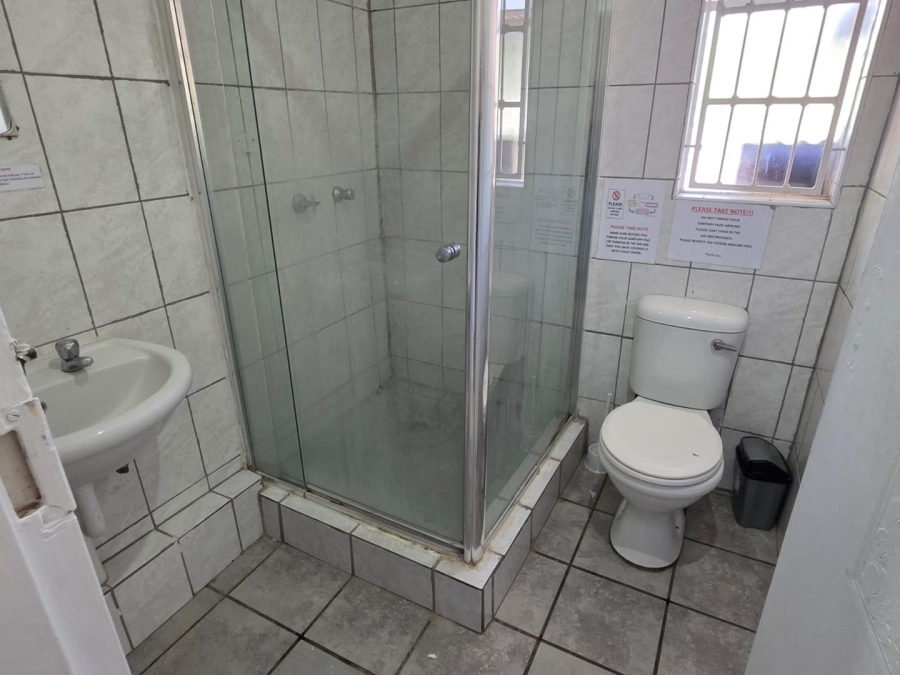 10 Bedroom Property for Sale in Brandwag Free State